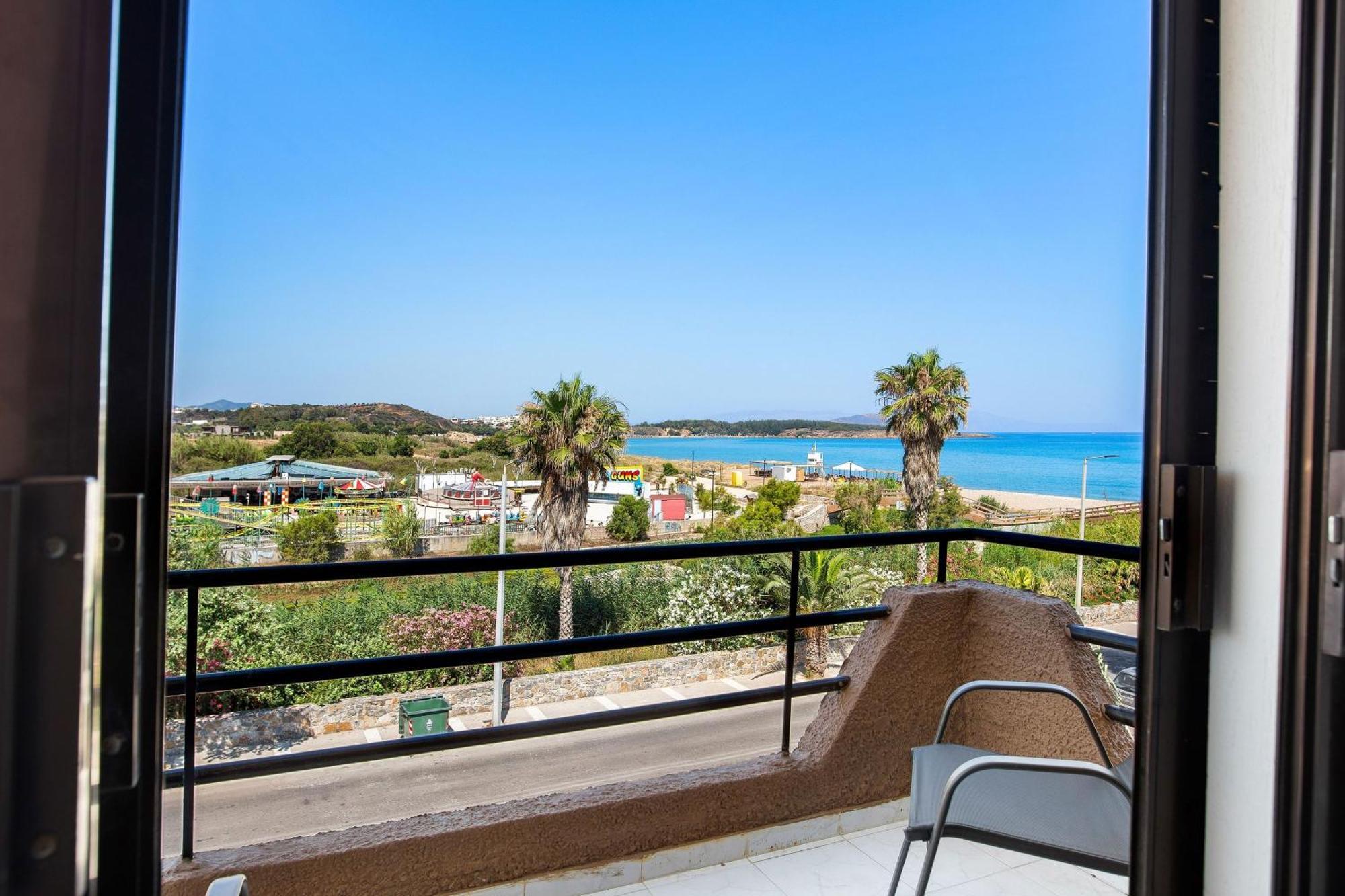 Sun Beach Apartments In Chania 09 11 Zewnętrze zdjęcie